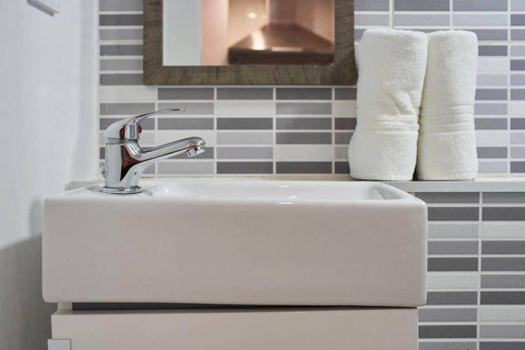 So Simply Ribeira Apartment ปอร์โต ภายนอก รูปภาพ
